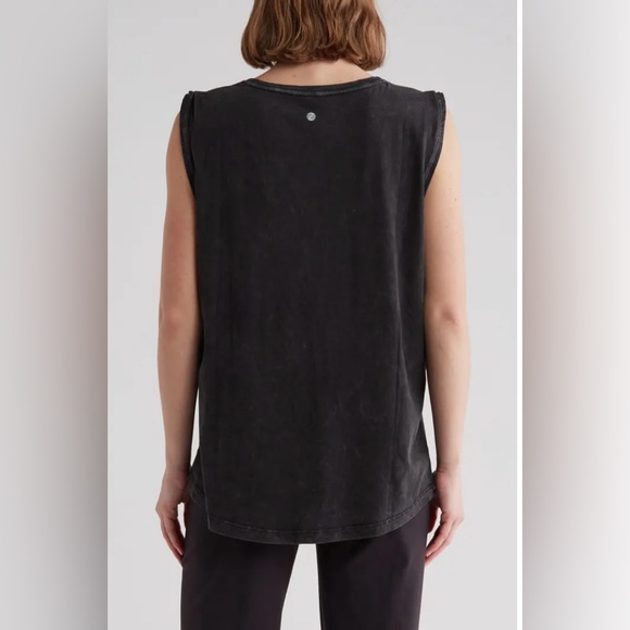Z by Zella Vintage Wash Relaxed Tank in Black - Picture 2 of 3